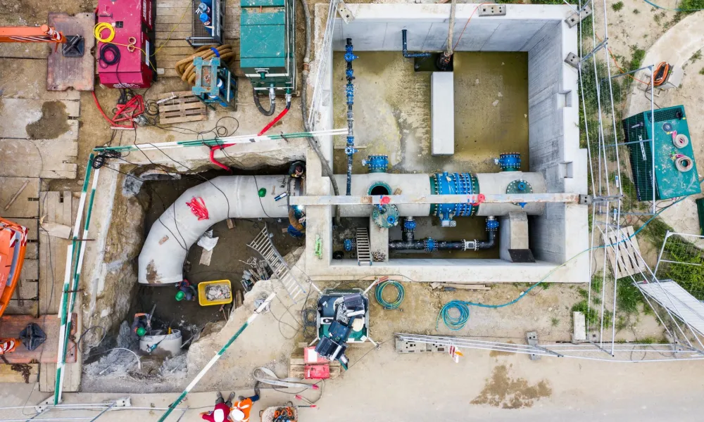 jacking pipes for drinking water installation