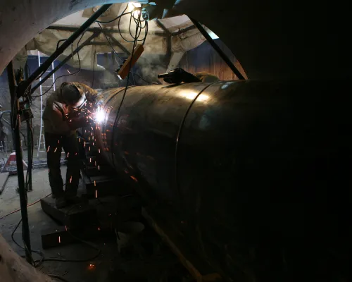 Utility tunnel under R0