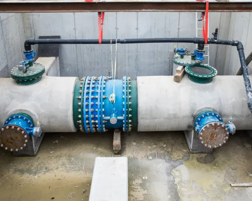 Jacking pipes for drinking water