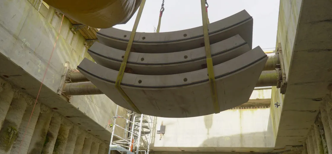 Concrete tunnel segments 